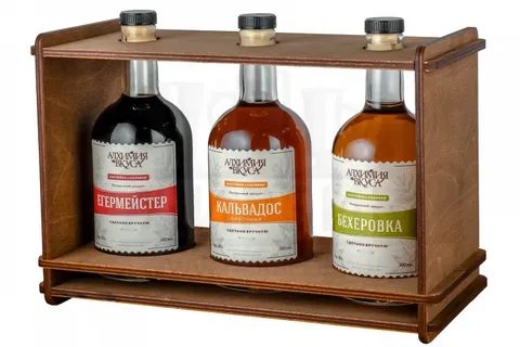 Подарочный набор в деревянной подставке Алхимия вкуса, без лафитников (3 бутылки, №2)